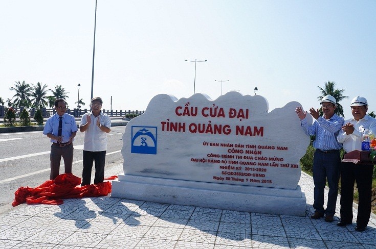 Cầu Cửa Đại có tổng mức đầu tư 3.450 tỷ đồng sau khi hoàn thành sẽ góp phần rút ngắn khoảng cách giữa Đà Nẵng và Tam Kỳ (Quảng Nam)