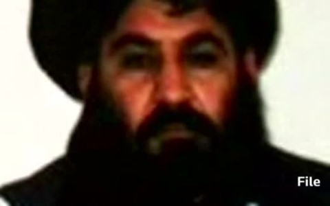 Thủ lĩnh Taliban Mansour. Ảnh tư liệu Reuters