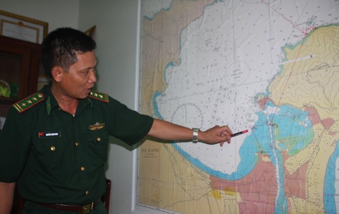 Thượng tá Nguyễn Thành Đính, Chỉ huy trưởng Đồn biên phòng cảng cửa khẩu Đà Nẵng cho biết sẽ xây dựng cảng sông Hàn thành cảng du lịch quy củ, tiến tới hiện đại văn minh