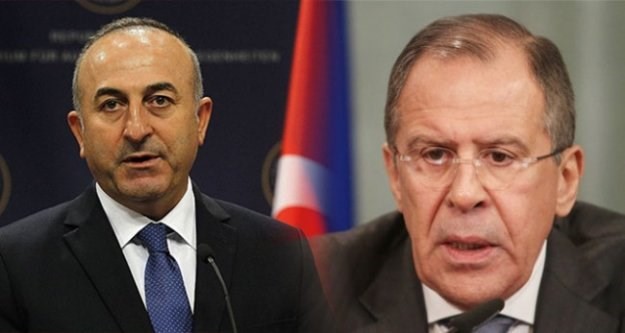 Ngoại trưởng Nga Sergei Lavrov và người đồng cấp Thổ Nhĩ Kỳ Mevlut Cavusoglu. (Nguồn: Haberazim.com)