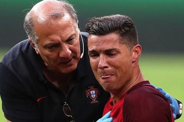 Không Ronaldo, Bồ Đào Nha vẫn đánh bại Pháp tại Chung kết Euro 2016