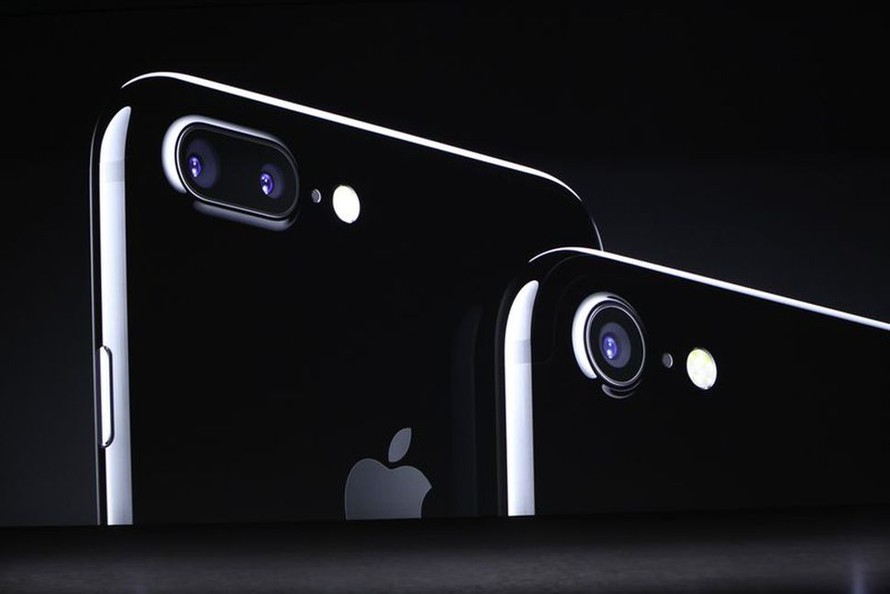 'Bão giá' iPhone 7 đặt trước tại Việt Nam