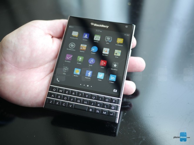 32 năm ngắn ngủi của ‘huyền thoại’ BlackBerry