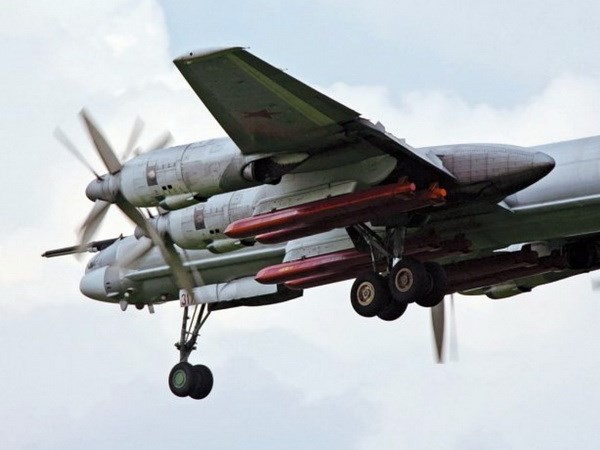 Máy bay trang bị tên lửa chiến lược hiện đại TU-95MSM. (Nguồn: militaryrussia.ru) 