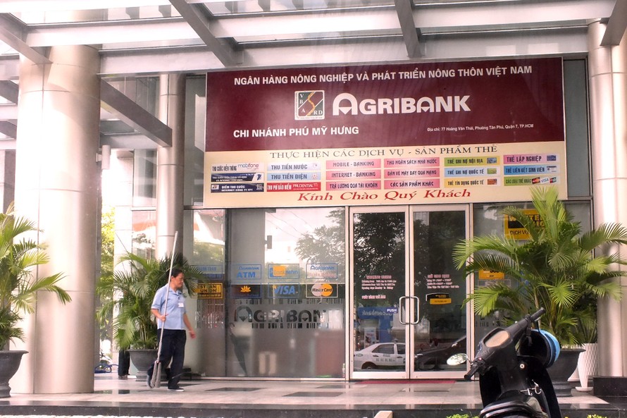 Cơ quan Cảnh sát điều tra (Bộ Công an) vừa khởi tố vụ án, khởi tố nguyên Giám đốc Agribank – CN Phú Mỹ Hưng.