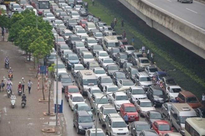 Tắc đường trong giờ cao điểm tại Hà Nội. Ảnh: Thanh Hà