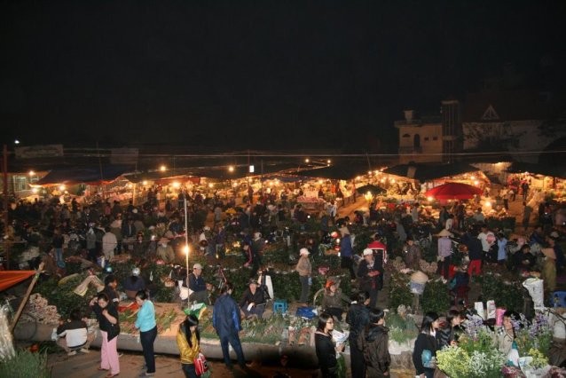 Chợ hoa Quảng Bá lọt top điểm đáng đến nhất châu Á dịp Tết Nguyên đán