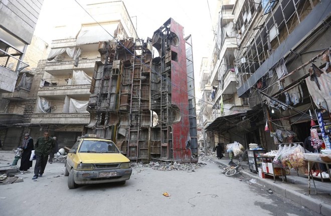 Aleppo hoang tàn vì chiến tranh. (Nguồn: EPA)
