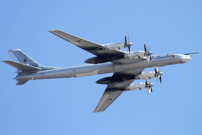 Máy bay ném bom chiến lược Tupolev Tu-95. (Nguồn: AP)
