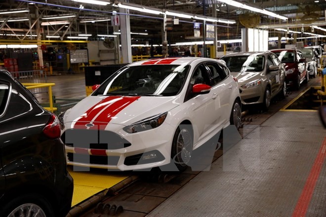 Dây chuyền sản xuất ô tô Ford tại một nhà máy ở Wayne, bang Michigan (Mỹ). (Nguồn: EPA/TTXVN)