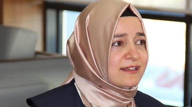 Bộ trưởng Fatma bị bắt ở Hà Lan.