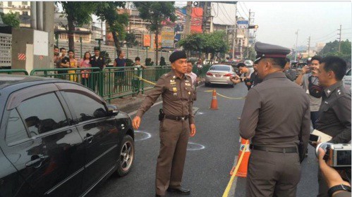Xả súng trên đường phố Bangkok, một người nguy kịch