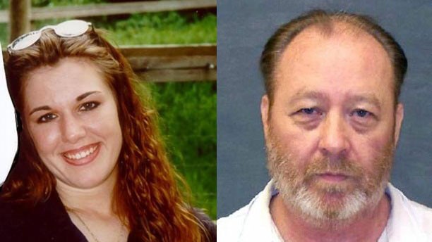 Nữ sinh Kelli Cox (trái) bị William Lewis Reece (phải) bắt cóc và sát hại năm 1997.