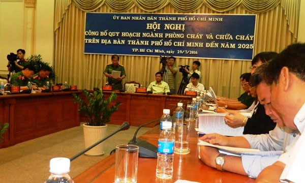 Phó Chủ tịch UBND TPHCM Huỳnh Cách Mạng chủ trì hội nghị công bố quy hoạch ngành phòng cháy chữa cháy đến năm 2025.