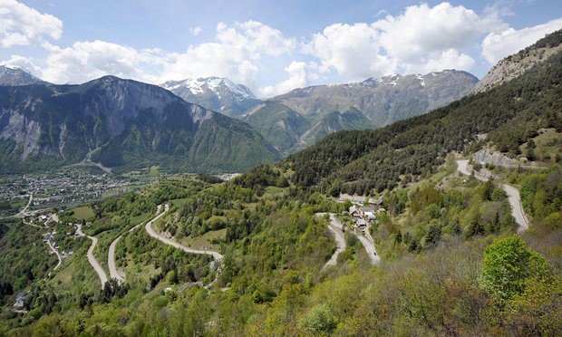 4 vụ tai nạn liên tiếp xảy ra tại dãy Alps vào hai ngày cuối tuần.