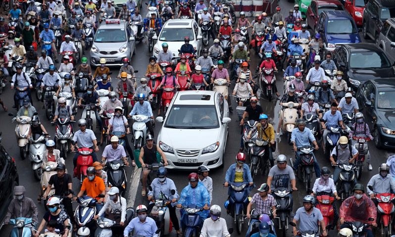 Ùn tắc giao thông đang trở thành nỗi ám ảnh của người dân thủ đô. Ảnh: Lê Anh Dũng/VietNamNet