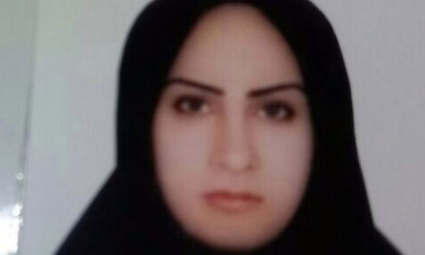 Zeinab Sekaanvand bị bắt vì giết chồng vào năm 17 tuổi.