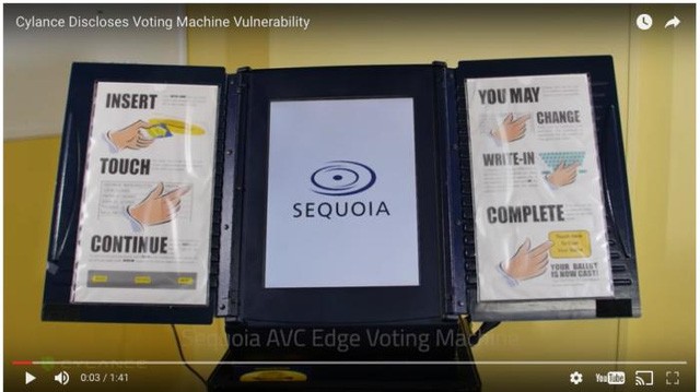 Màn hình máy bỏ phiếu điện tử Sequoia (Ảnh: PC World)