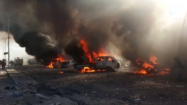 Hình ảnh được cho là hiện trường vụ không kích vào thị trấn Al-Qaim.