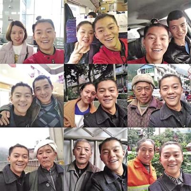 Mei chụp ảnh selfie với những người lạ mà anh gặp được.