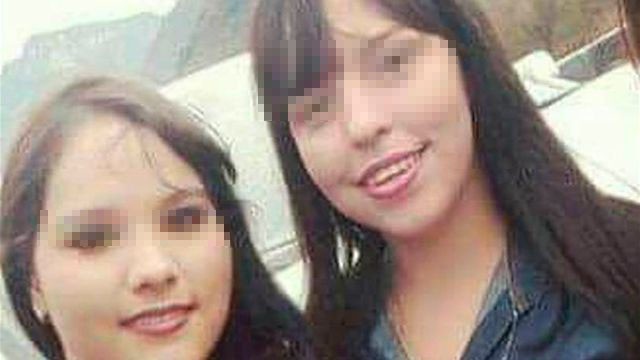 Nitzia Mendoza (18 tuổi) và Clarissa Morquecho (17 tuổi) thiệt mạng do máy bay tông trúng.