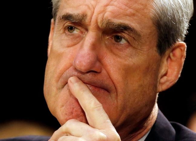 Cựu Giám đốc FBI Robert Mueller. Ảnh: Reuters