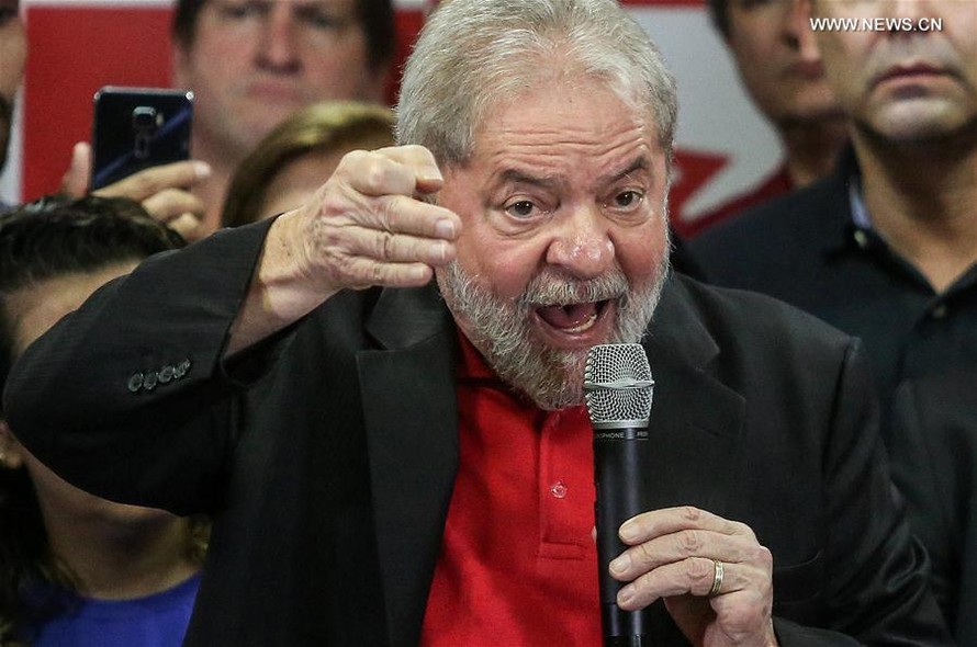 Cựu Tổng thống Brazil Luiz Inacio Lula da Silva tuyên bố kế hoạch tranh cử tại cuộc họp báo ngày 13/7. Ảnh: Tân Hoa Xã