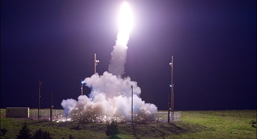 Triều Tiên thử ICBM: Hàn Quốc tái triển khai THAAD, Bắc Kinh phản đối