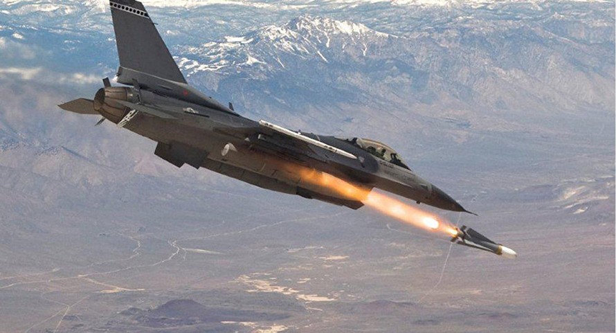 Phi cơ F-16 Fighting Falcons của Mỹ. Ảnh: Raytheon