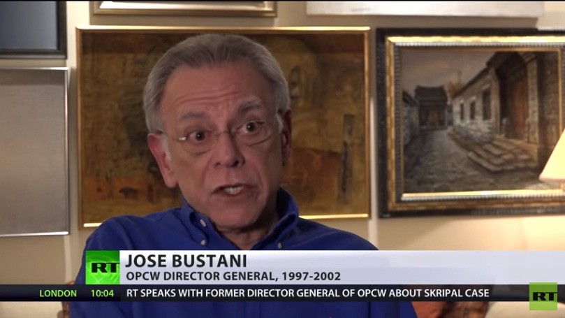 Jose Bustani, nhà ngoại giao Brazil và là Tổng Giám đốc đầu tiên của OPCW.