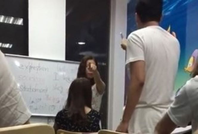 Giáo viên tiếng Anh chửi học sinh trong clip trên mạng xã hội.