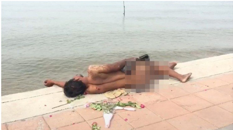 Bản tin 14H: Bị bạn gái bỏ rơi, người đàn ông nằm khoả thân bên biển