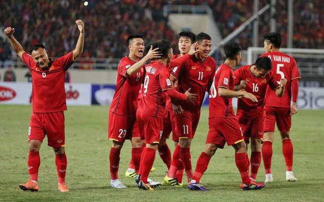 Trận quyết đấu giữa tuyển Việt Nam và Malaysia giúp đài SBS đạt tỷ suất người xem "khủng".