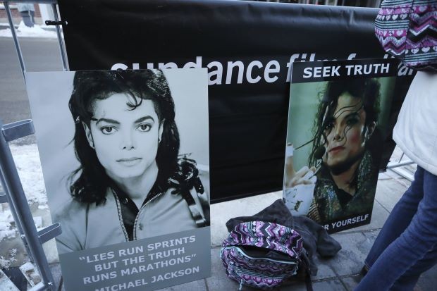 Phim tố cáo Michael Jackson lạm dụng tình dục trẻ em gây chấn động