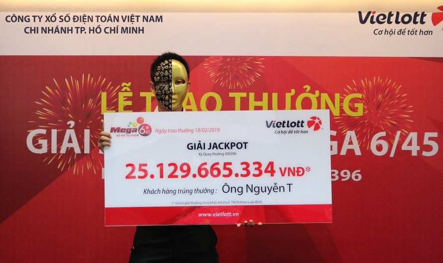 Bản tin 8H: Hơn 25 tỷ đồng đã về tay chủ nhân giải Jackpot trước Tết