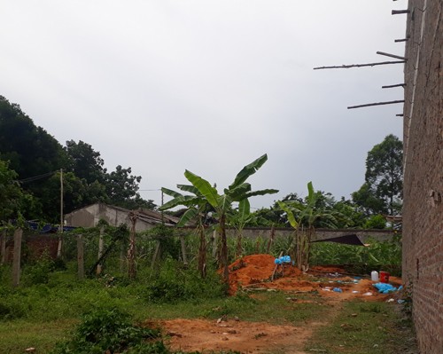 Thương tâm hai bố con tử vong dưới bể biogas ở Bắc Giang