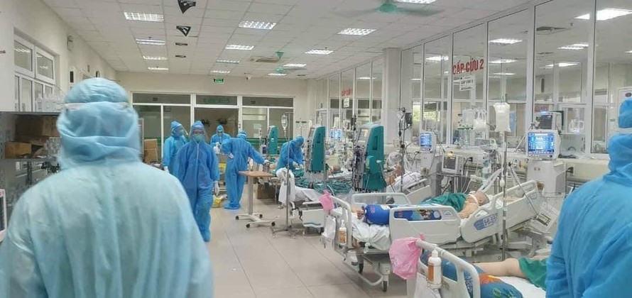 Tối 10/9 Việt Nam ghi nhận 275 bệnh nhân COVID-19 tử vong, giảm số ca nặng, nguy kịch