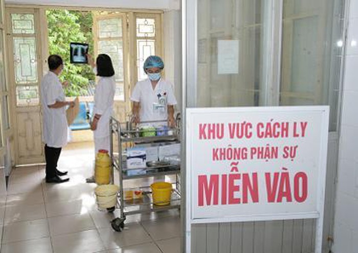 Việt Nam: Ca thứ 8 mắc virus corona mới là người về từ Vũ Hán