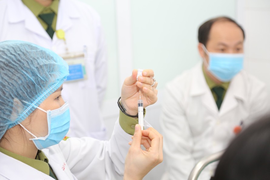 Ngày mai, Việt Nam tiêm thử nghiệm vắc-xin Nano Covax liều cao nhất cho tình nguyện viên