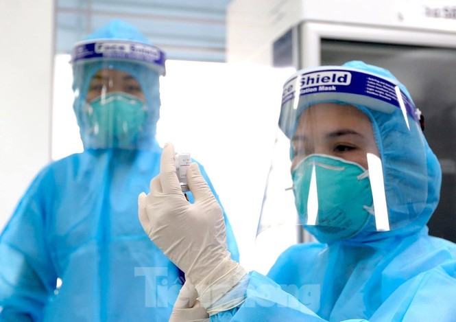 Việt Nam sẽ có gần 5,7 triệu liều vắc xin phòng COVID-19 trong tháng 3 và 4