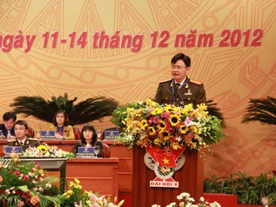 Đại diện đoàn Thanh niên Bộ Công an trình bày tham luận