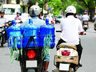 Tái xuất hiện nước đóng chai bẩn