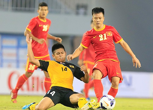 HLV Hoàng Văn Phúc có ‘bí kíp’ hạ Singapore