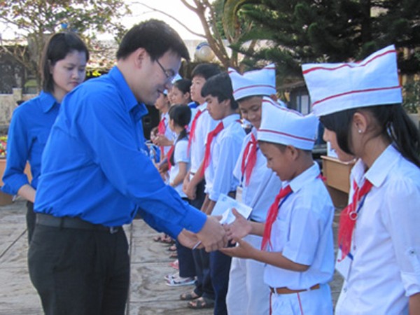 Khi Đoàn tích cực với an ninh, an toàn tàu bay