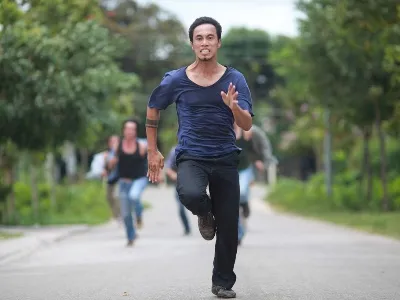 ‘Đường đua’ xuất sắc hơn ‘Bụi đời Chợ Lớn’?