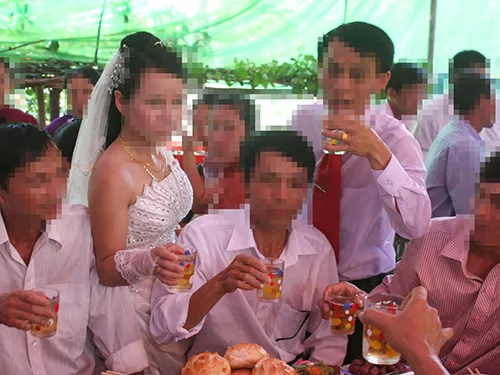 Cho thuê chú rể