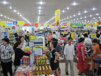 Thưởng Tết bằng ...vé tàu xe