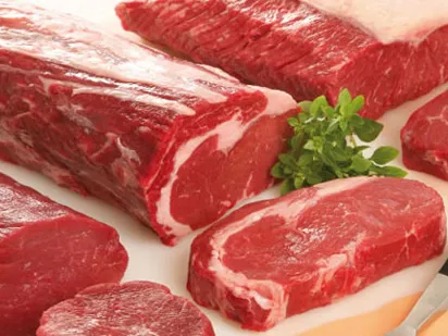 Thịt bò ‘bẩn’ tuồn vào Việt Nam