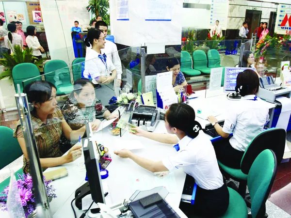 Nhiều ngân hàng vẫn lãi lớn giữa lúc các doanh nghiệp lao đao Ảnh minh họa: Hồng Vĩnh
