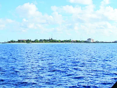 Lung linh Trường Sa